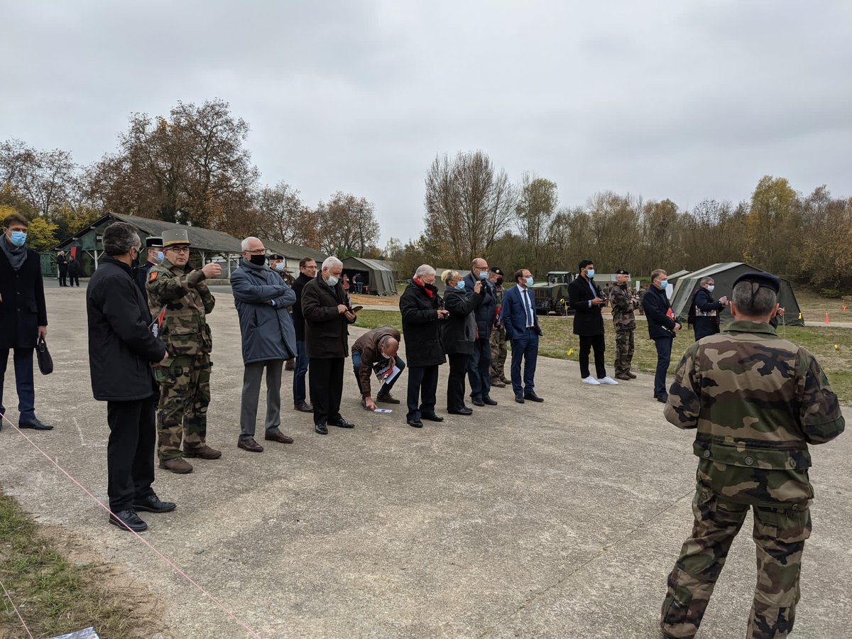 ecolegenie49's tweet photo. Lancement de la première Journée Interarmes du Génie (JIAG) afin de montrer les capacités du génie aux autorités civiles. #CapaciTERRE #HauteIntensité #CapaOPS @COM_E2CIA @defense_ouest @armeedeterre https://t.co/8zs2e7KSUg