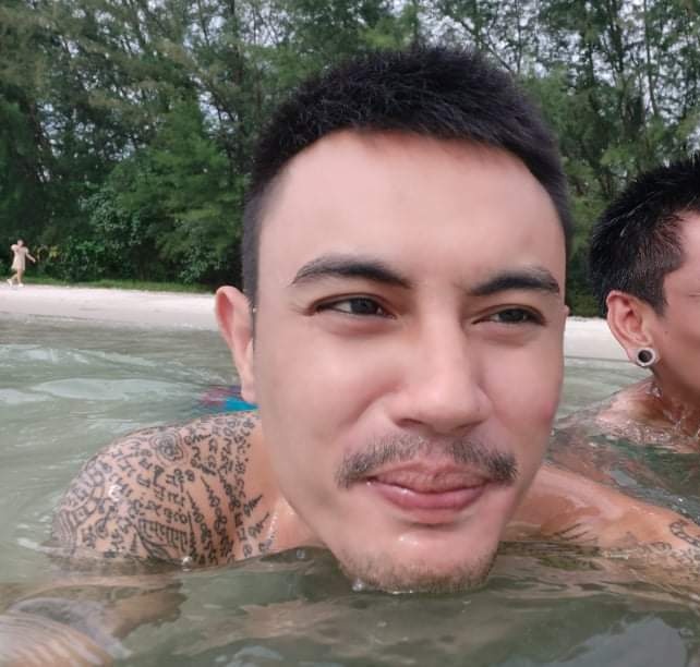 อย่าถามถึงเงินโอน เงินเติมเนตยังยืมเขามาเลยเมื่อกี้