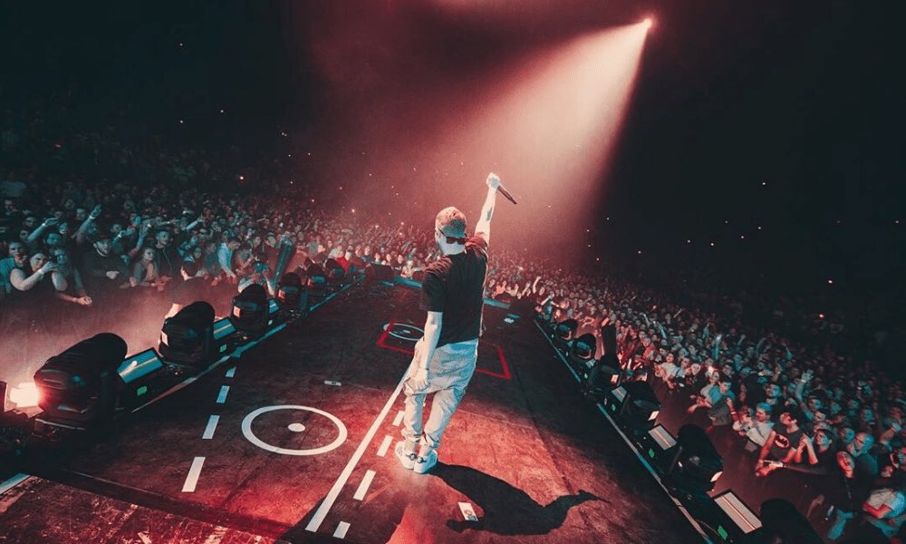 EchelonRecords_'s tweet photo. Il y a 2 ans @vald_ld mettait le feu à l’Accor Hotel Arena complet 🔥👏📡 https://t.co/Y2PkiPsNiW
