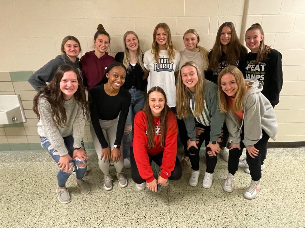 Congratulations again Mya on making the University of North Florida official! 💚🏐💙