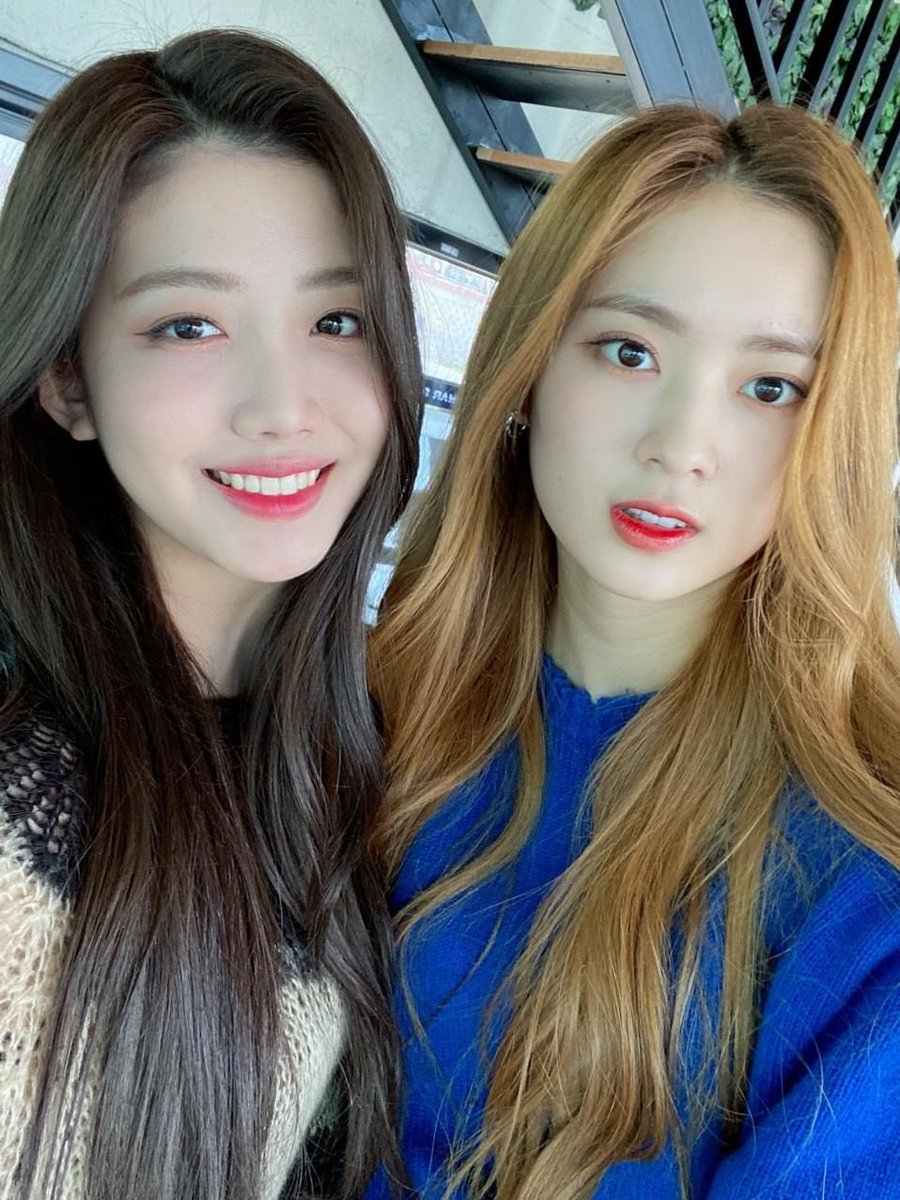 cbweverse's tweet photo. #์ ์ฃผ๐
Pretty Makmay (maknae may) may! (*repeated multiple times)
Happy birthday~โฅ๏ธ
Eat a lot of delicious foods tomorrow and the day after
swoosh.. grow up๐๐ป๐!!
(cont.)
#CherryBullet #์ฒด๋ฆฌ๋ธ๋ #YUJU #MAY #๋ฉ์ด #HappyBirthdayMay #ItsMAYDAY https://t.co/TmxRucwNEw