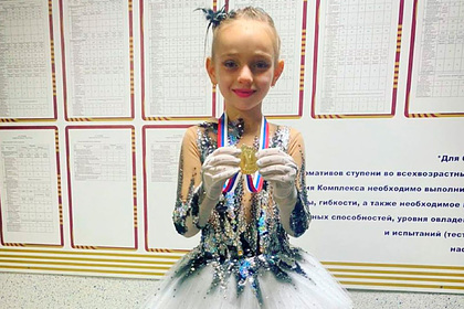 Школа фигурного катания татьяны навки. Школа фигурного катания навка в красногорске. Школа навки фигурное. Школа фигурного катания навка в красногорске. Академия фигурного катания каток на комендантском.