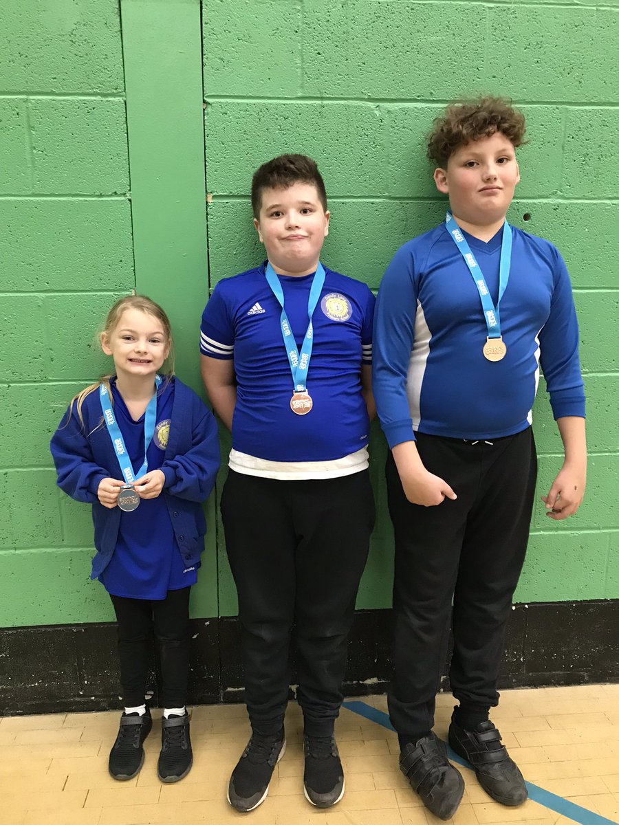A bronze medal for our Boccia team 🥳 Well done a superb performance!! 🤩 Thank you to Easthampstead Park School for hosting the competition and to their sports leaders, great job 👍👏👏👏