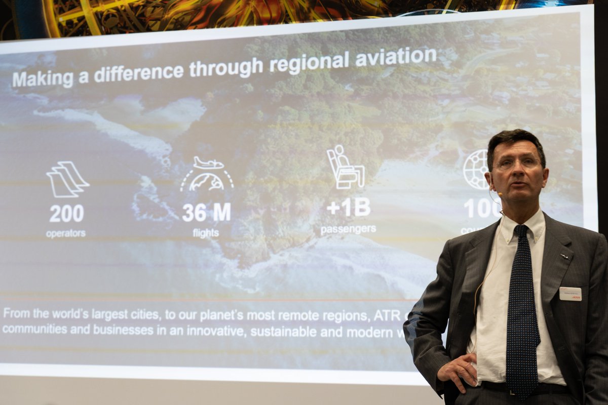 ATRaircraft's tweet photo. Some highlights from Day 3 at the #DubaiAirShow #DAS21 #40YearsOfMakingADifference #ATR72 #ATR42 @AfriJet https://t.co/MQPCsdJ5PU