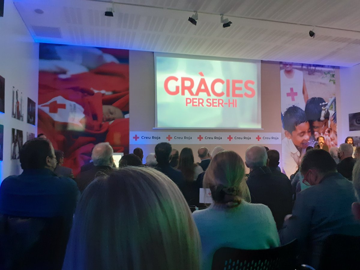 RLM27's tweet photo. Gràcies @CreuRojaCAT @COMBarcelona x convidar-nos a l'acte d'agraiment a empreses, i sobretot x la tasca que dueu a terme #CreuRojaRESPON #ElCoMBActua https://t.co/CZkXjmuiTR