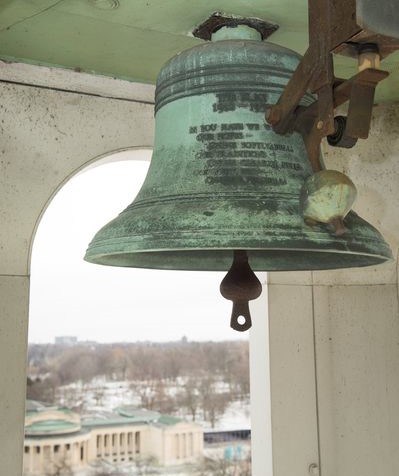 buffalostate's tweet photo. Bengal tigers have heightened senses, meaning they have great hearing. Have you noticed how the Rockwell Hall bells ring? They follow the Westminster chime pattern: the number of chimes increases every quarter hour until the chimes count out the time on the hour. #TigerTrivia🐅 https://t.co/mATHgDQ9bO
