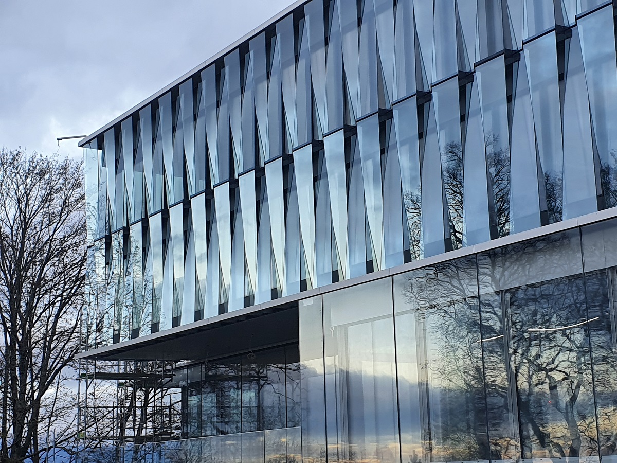 glassonweb's tweet photo. Six global footprints of Tvitec’s triple glazing for Net Zero buildings 👉https://t.co/aw0x9jWAWP
#Tvitec #tripleglazing #NetZeroEnergyBuildings #energy #construction #carbonemissions #glass #glazing #glassprojects #sustainablebuilding #architecture #glassindustry @TvitecGlass https://t.co/cXGIIJv2nJ