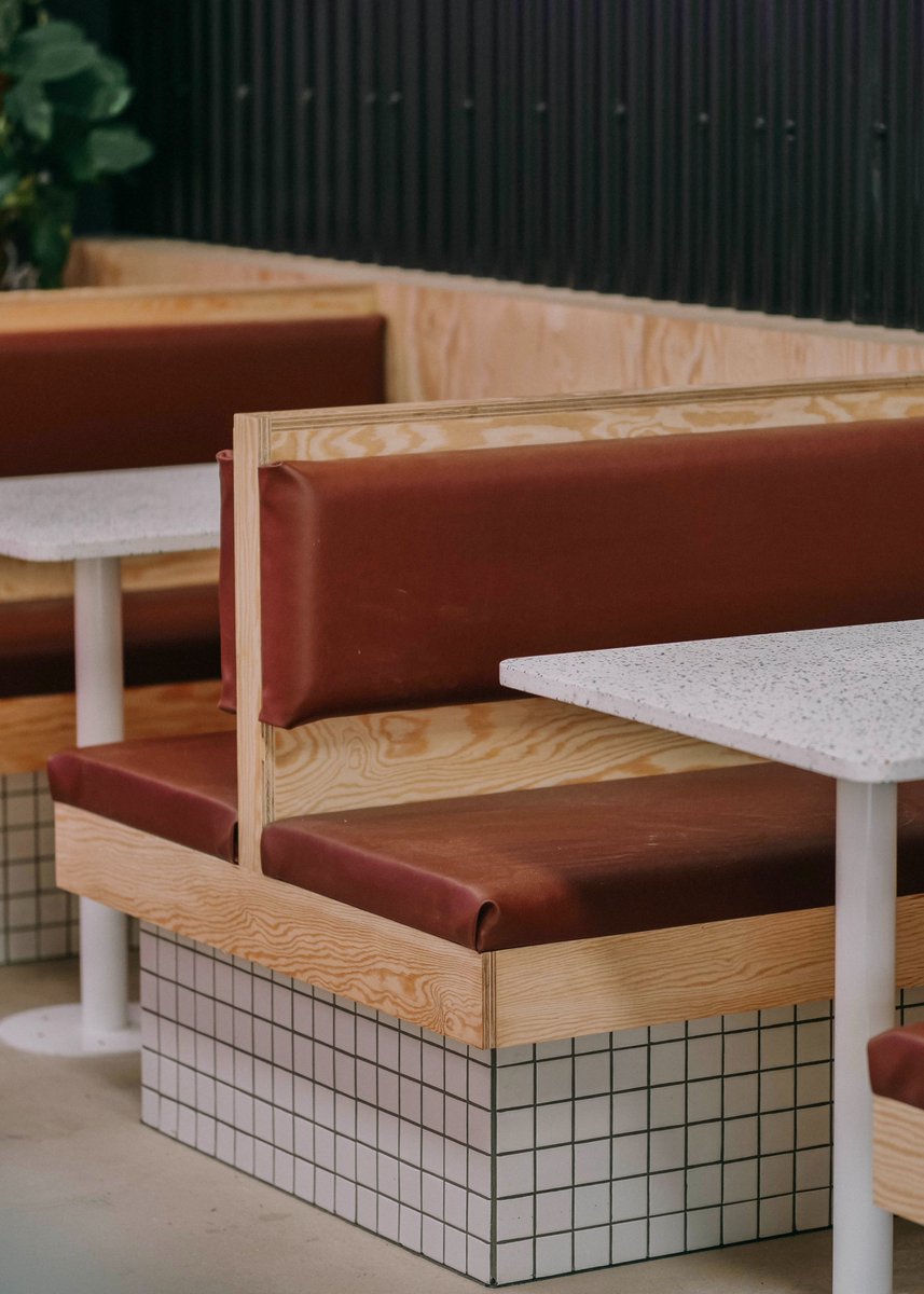 DONUT WORRY
BE HAPPY

#WHOCULT coffee + donut shop designed and made by #WytheandBo with @DuratDesign worktops... 

more on surfacematter.co.uk/projects/whocu… 

#restaurantdesign #recycledtolast #durat #surfaces #foodiefocus #recycledsolidsurface