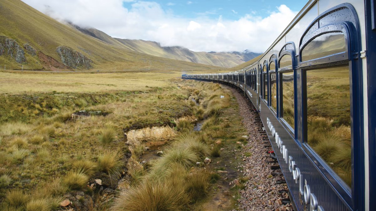 soyoso's tweet photo. ถ้าหมดโควิดแล้วสิ่งนึงที่ตั้งใจอยากทำมากๆ คือการไปนั่งรถไฟ andean express ที่เปรู นั่โปรแกรม 3 วัน 2 คืนไปมาชูปิคชู (ราคาตกคนละประมาณ 2000USD รวมอาหารและห้องนอนแบบ twin &amp; บริการแบบห้าดาวมาตรฐาน Belmond แล้ว) 
ดูรูปทีไรแล้วใจหวั่นไหวทุกครั้ง เป็นประสบการณ์ชีวิตที่อยากสัมผัสจริงๆ https://t.co/lfJMqM5KwH