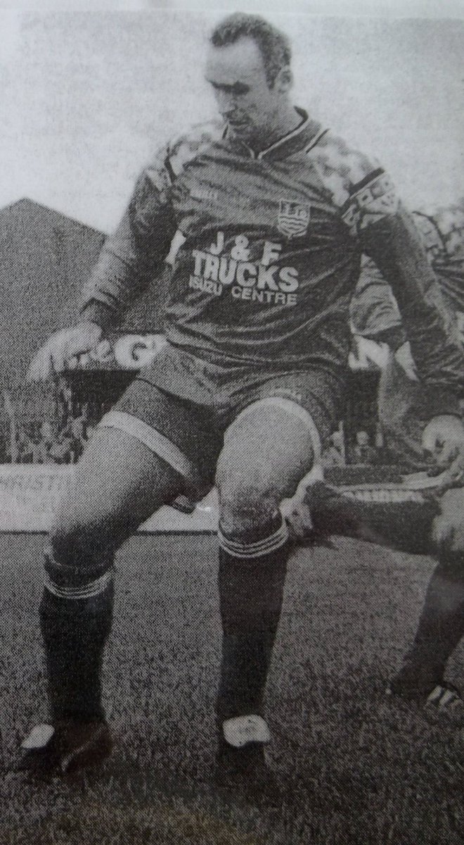 BclarComHistory's tweet photo. Davy Armstrong played for us between 1990-1992, then again between 1993-1995, in between this he had a season at Glenavon

He played a total of 148 games for us scoring 48 goals https://t.co/Z4YBNYdX45