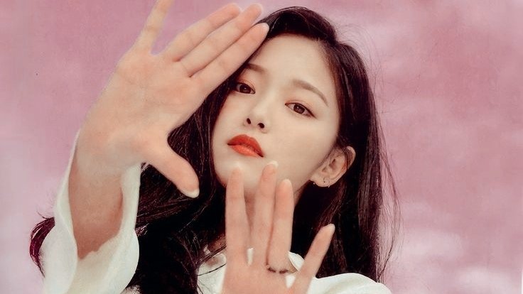 nxwyves's tweet photo. ❥     〔 ʀᴏʟ ┊ flashback 〕: @xmyfavoritte.

     ❝𝘓𝘦𝘵'𝘴 𝘮𝘢𝘬𝘦 𝘰𝘧 𝘺𝘰𝘶𝘳 𝘥𝘢𝘺
        𝙖 𝙧𝙚𝙖𝙡𝙡𝙮 𝙜𝙤𝙤𝙙 𝙤𝙣𝙚.❞ https://t.co/EexB76kfmZ