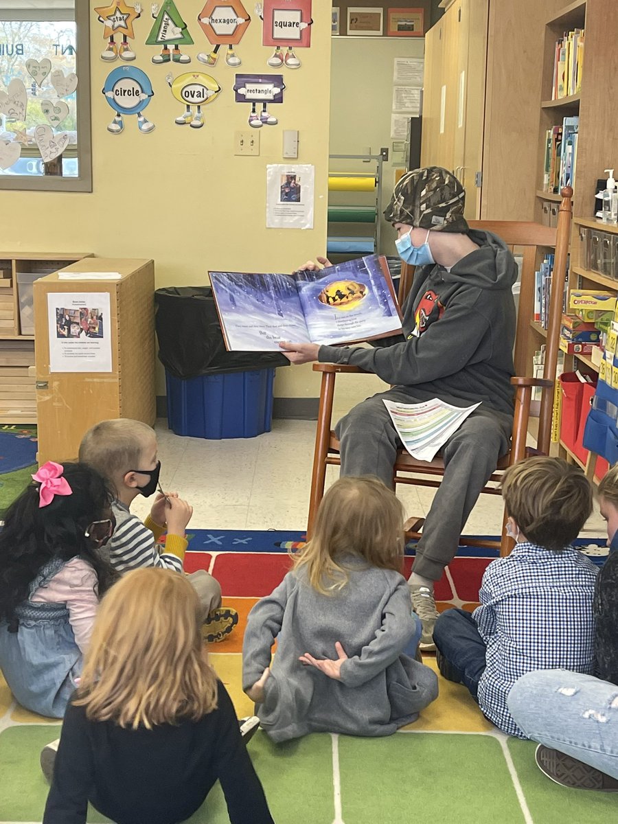NCHSPreschool's tweet photo. Mr James read us “The Bear Snores On” as we identified animal habitats #habitatweek #bebokd203 @NCHSRedhawksCTE @NCHSOFFICIAL https://t.co/BsOOg5Y3R6