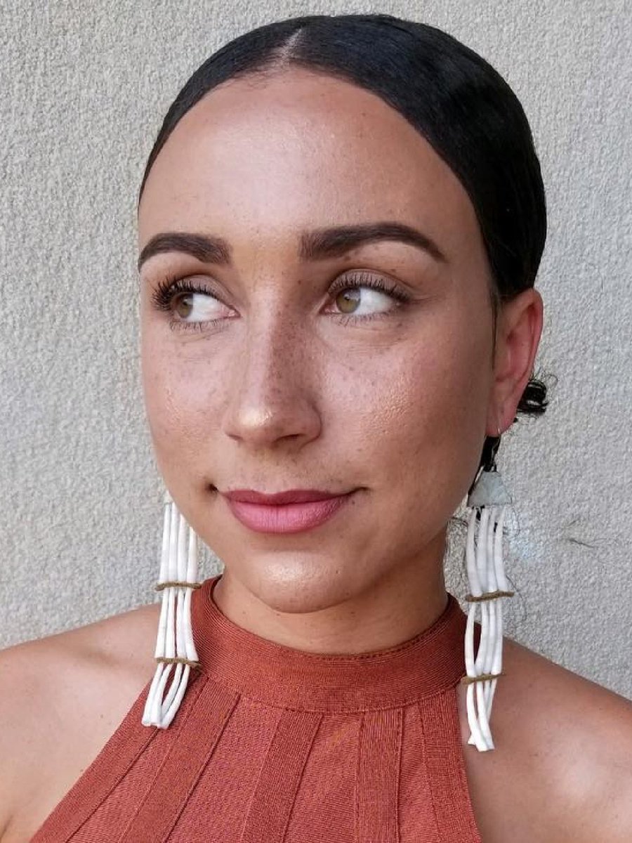 ecuhcas's tweet photo. Kirstin L. Squint, @EastCarolina Whichard Distinguished Professor in the Humanities - @ECUEnglish, @ECUSociology - will interview Brittany Hunt and Chelsea Locklear, Lumbee tribe members and hosts of @redjusticeproj.
🗓️ 11/16 | ⏰ 7PM | 📌Zoom
Register ➡️ https://t.co/YDgYDKhXrl https://t.co/ENsfiUqbEv