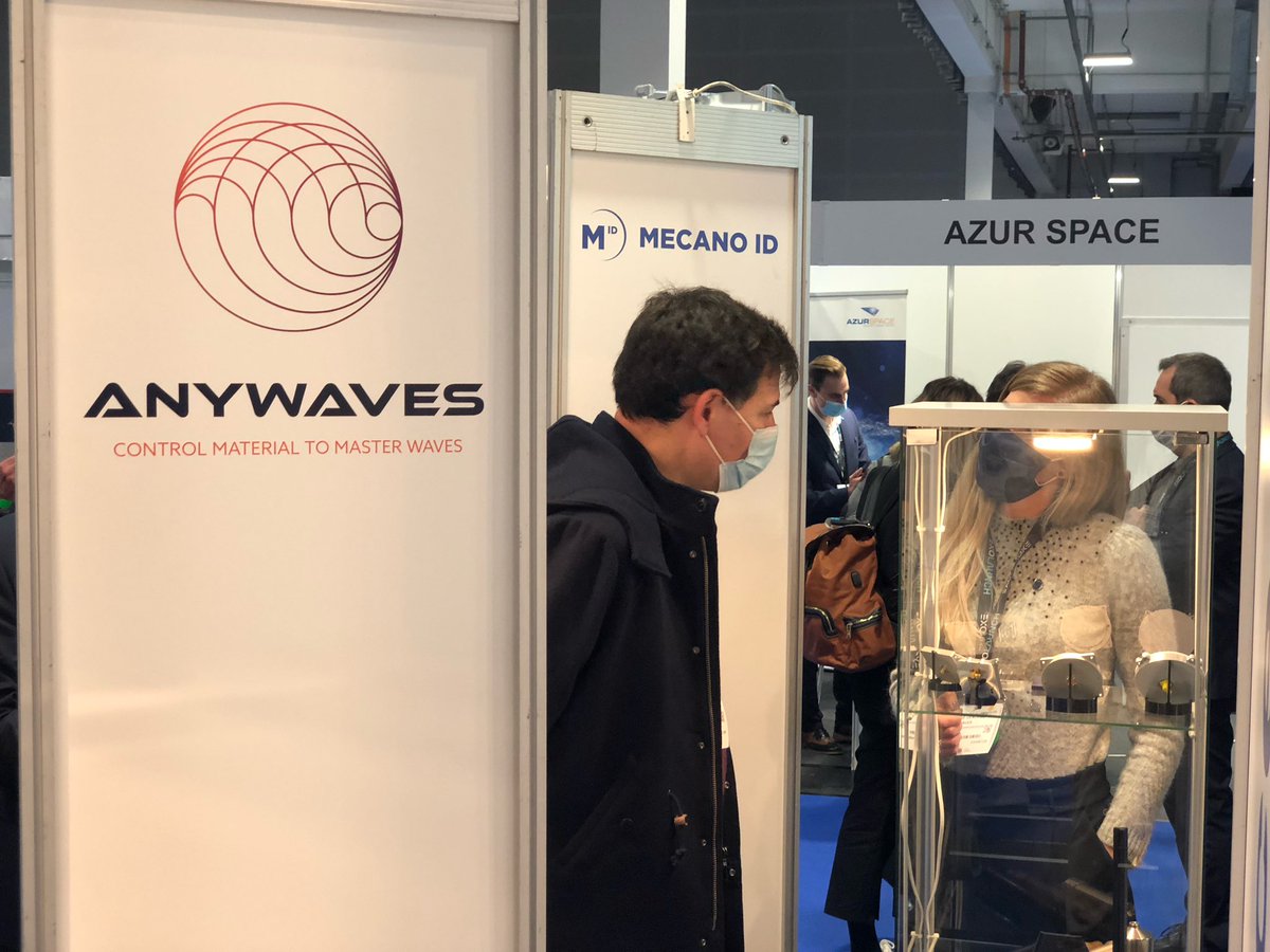 ANYWAVES_'s tweet photo. It was an honor to welcome @PhBaptiste, @CNES President, on our booth today at #SpaceTechExpoEU : a great occasion to present him our miniature antennas for #satellite constellation but also to talk about the #YEESS initiative.
Thanks for visiting M. Baptise
#space #antenna https://t.co/ThSttnt15j