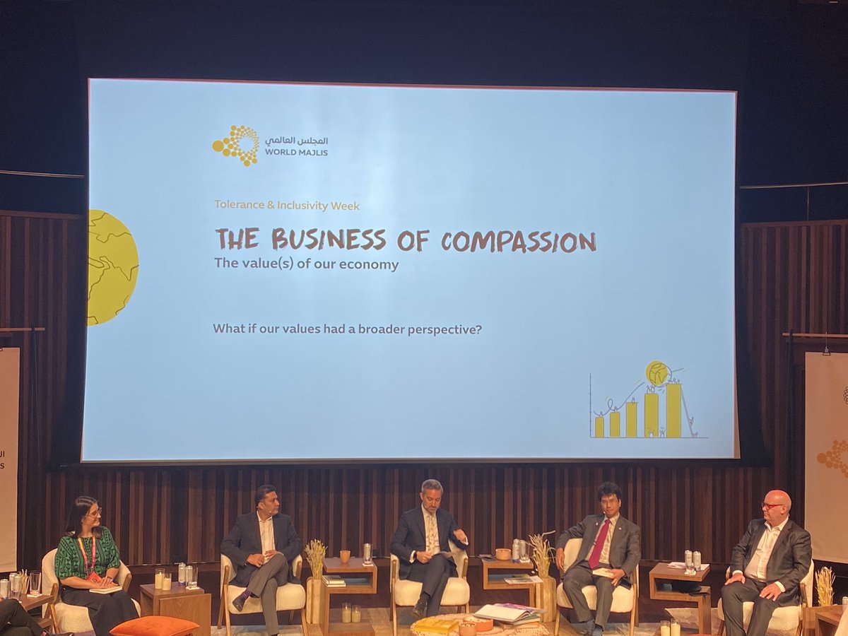 Expo20Malaysia's tweet photo. Our #MyButterflyEffect brand campaign ambassador His Highness Tunku Zain Al-'Abidin Ibni Tuanku Muhriz represented Malaysia and shared his views about roles of business at the World Majlis, the Expo 2020 Dubai’s discussion forum for contemporary and global challenges. https://t.co/oMdXJKYFRE