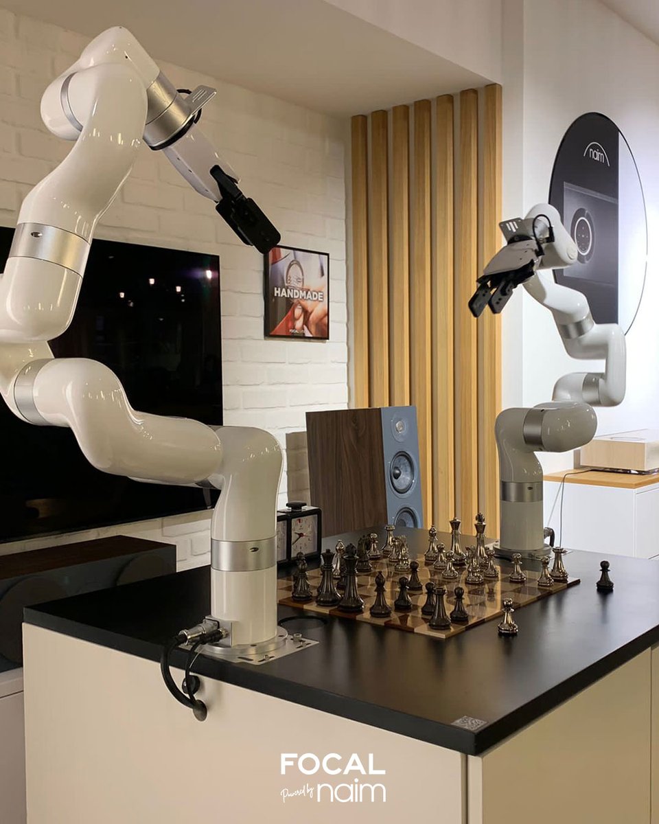 FpbnOfficial's tweet photo. Power Chess work of art is currently showcased in our Focal Powered by Naim store in Prague. Come and discover @mbenayoun experimental approach.
#PowerChess https://t.co/2BNF94VmS7