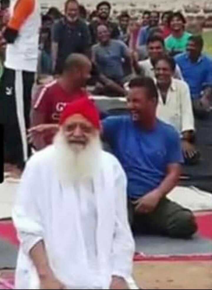 satyajayate123's tweet photo. @Asharamjiashrm देश विदेश मे चल रहे सेवाकार्य 🙏🙏
धन्य है हम जो ऐसे महान सत्पुरुष धरा पर अवतरित हुए
#SantShriAsharamjiBapu
#SaintsForHumanity
🙏🙏👌👌💐💐🌹 https://t.co/E8ExEkLizJ