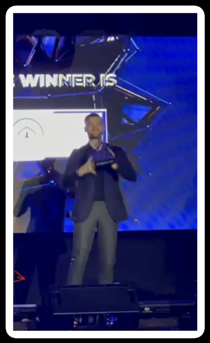 SafemoonSavage's tweet photo. 🚨SAFEMOON SAVAGE UPDATE🚨

💥 #Safemoon CEO, @CptHodl, has won Cryptocurrency Influencer of the year! 

💥 The #Safemoon Community/#SafemoonArmy has won Cryptocurrency Community of the year!

🥇

#SAFEMOON #AIBCSUMMIT https://t.co/a2rgHNyiOd