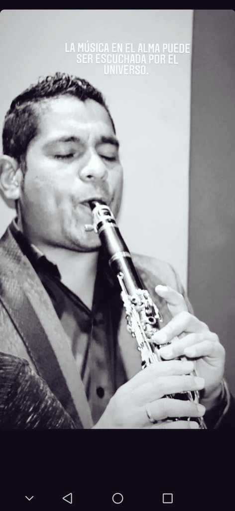 LatinCampos's tweet photo. La música en el alma.... Puede ser escuchada por el universo https://t.co/Ld9f0HLyMG