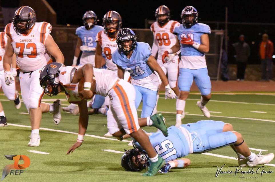 FIRST ROUND STATS 
44 carries .
326 yards.  3tds.  #4 loading ✊🏾😴