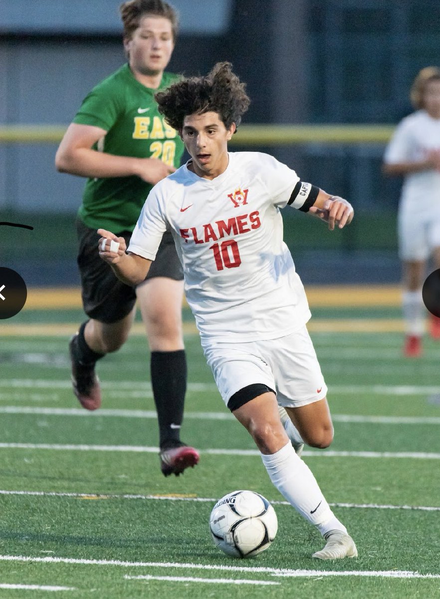 WillEastSoccer's tweet photo. JUNIOR LUCA BUSCAGLIA has earned FIRST TEAM ALL WNY honors‼️ Luca contributed by scoring an unprecedented 15 goals and 16 assists from the center midfield position this year. He led our attack and made everyone else around him better! #BuscagliaMagic @WillEastFlames https://t.co/jUzsXncMdm