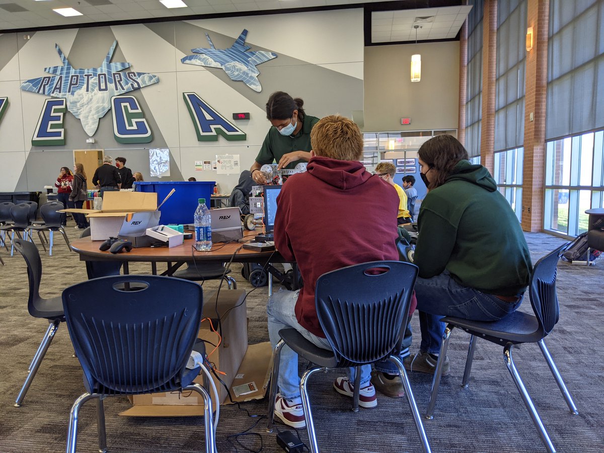 Lutheran Robotics tweet media