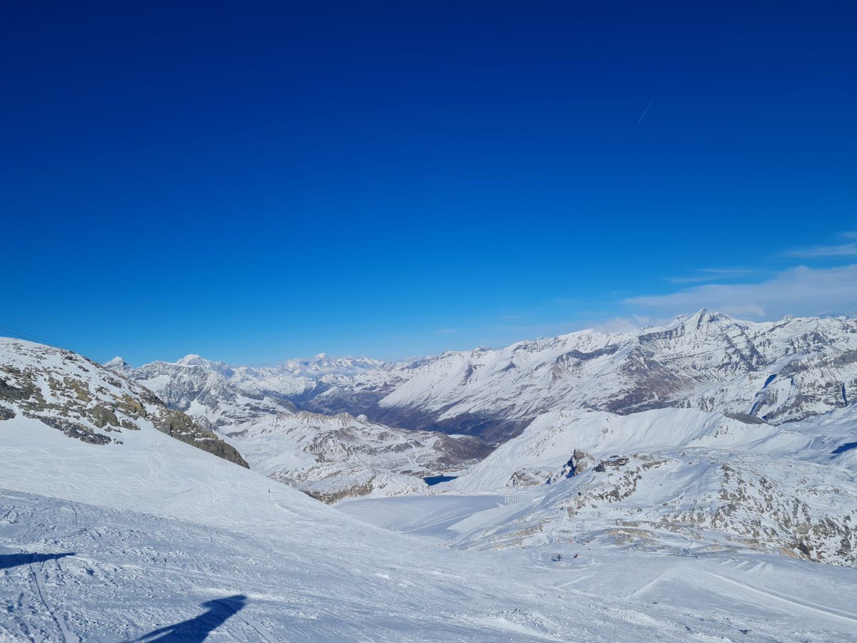 Today was all about Slalom training and we had some amazing views to go with it #skiracing #mountains #noordinaryjob #rafsport