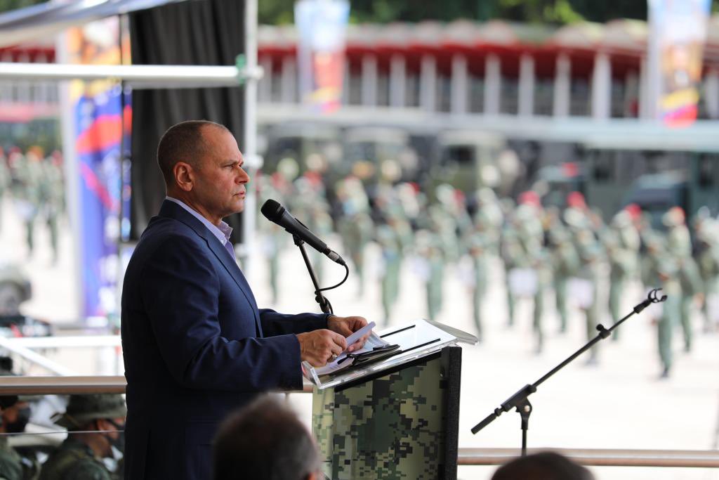 En perfecta cooperación y coordinación entre la Fuerza Armada Nacional Bolivariana, el Consejo Nacional Electoral y los Órganos de Seguridad Ciudadana nos desplegamos en perfecta Unión Cívico Militar Policial, para garantizar el derecho al voto del pueblo venezolano.
