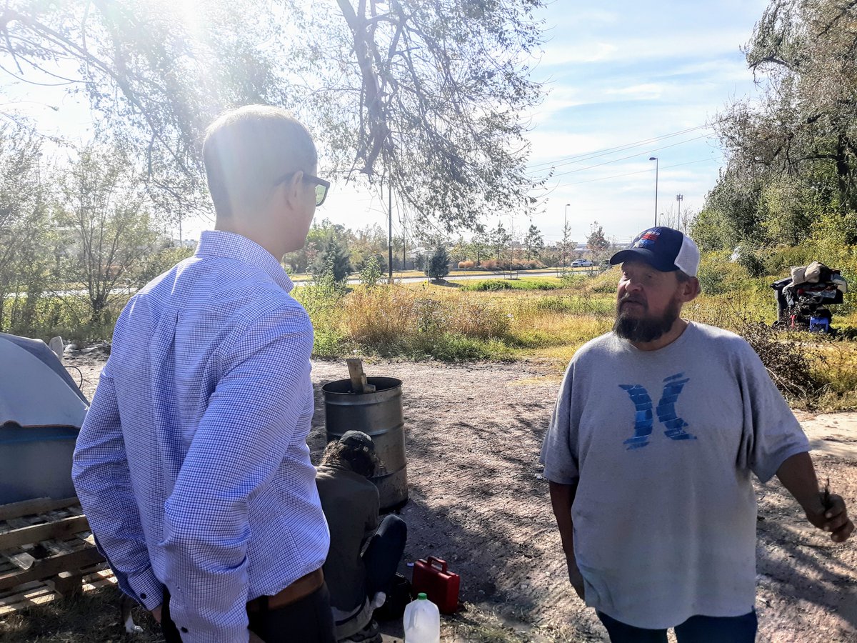 Moira_McCabe81's tweet photo. 😃 I am pleased to announce that mayor candidate Frank Urbanic did keep his word &amp; toured the homeless encampments with me today.. he asked me not to live stream because he felt it would be exploiting people, but there was good productive talks with people there. https://t.co/LIZdSUqHJj