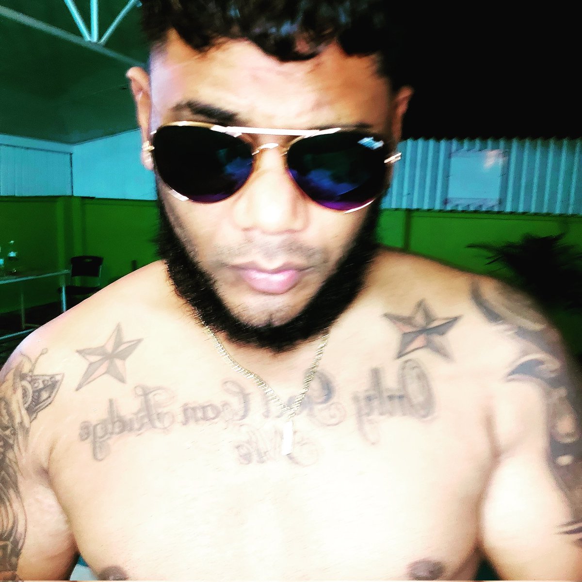 daniel_balkaran's tweet photo. #NewProfilePic https://t.co/UbsO7V5keD