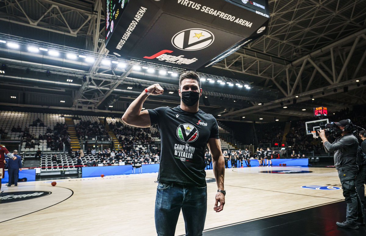 Virtus Bologna tweet media
