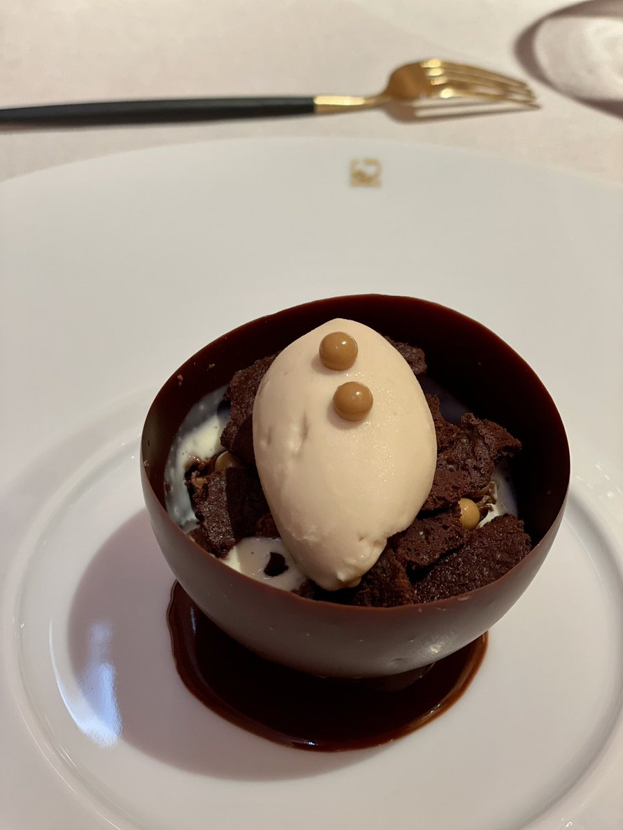 Today the @EurotoquesIrl community gathered at @RPGuilbaud to partake in the celebrations of Guildbaud’s 40th anniversary and to launch the Young Chef of The Year 2022. 
It was the perfect afternoon. Thank you team RPG and chef <a href="/kieranglennon/">Kieran Glennon</a> for the incredible hospitality.