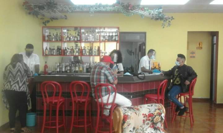 #AviaciónCubana | Damos la bienvenida a los pasajeros del vuelo VIV 382 procedente de Cancún en el Aeropuerto Internacional de Camagüey. 
#CubaViveyAbraza 
#CubaViveYRenace