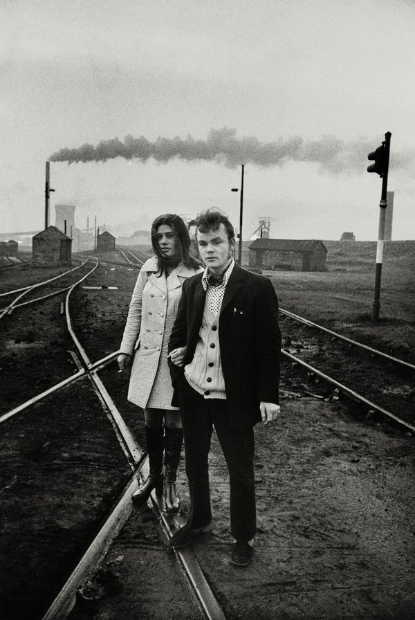 PhotoLondonFair's tweet photo. Get behind the scenes of #DonMcCullin's recent retrospective at @tateliverpool with the curator-led tour on our #TalksArchive.
Watch it Watch it at https://t.co/OYsvgdc5l1 https://t.co/sRKw7TbFH0