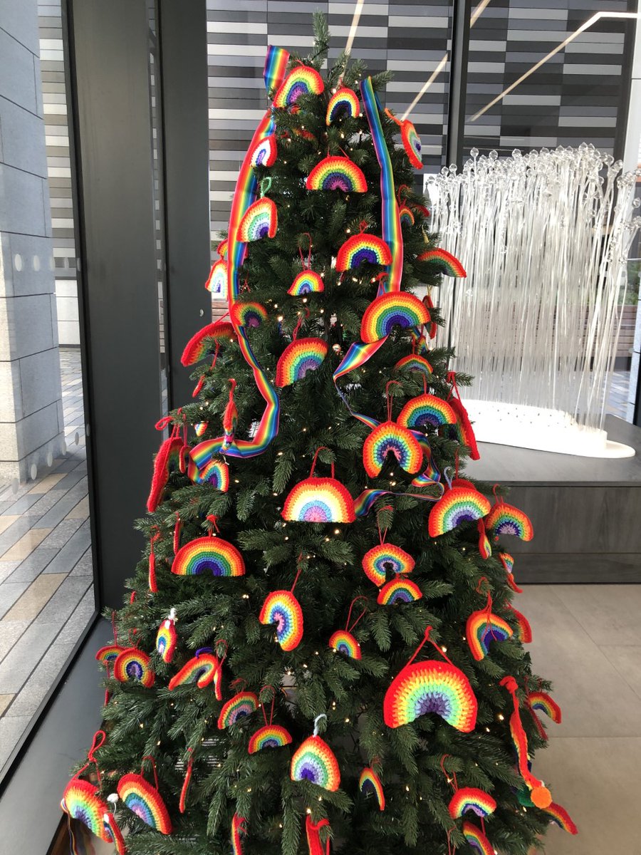 archiegrampian's tweet photo. Lets brighten up dull Tuesday by sharing our rainbows in our case our fundraising tree #dull #tuesday #itsonitsway #makelifebright #neverenoughrainbows #nhs #fundraiser #CharityTuesday #Aberdeen https://t.co/vQndZ0KNPv