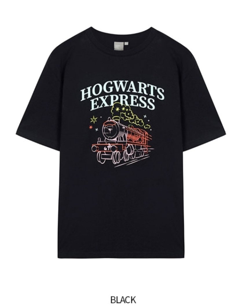ACB_PreKorea's tweet photo. Preorder sael💫

Harry potter  Welcome Bag Hogwarts Motif T-shirt_

มี 3สี
Black size S,M,L,XL
Graphic white size M,L
White size S,M,L,XL

ลดเหลือ 370฿
(มัดจำได้150)
ปกติราคา800+

ส่ง 40

#SPAOxHarrypotter https://t.co/0GPzlNM6jM