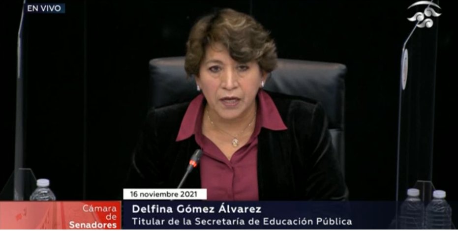 ConcheirLuciano's tweet photo. Estamos acompañando a la Maestra @delfinagomeza titular de la @SEP_mx en la comparecencia que se lleva a cabo en este momento en el @senadomexicano 
https://t.co/jt8n6KokBl https://t.co/tsU47r66WS