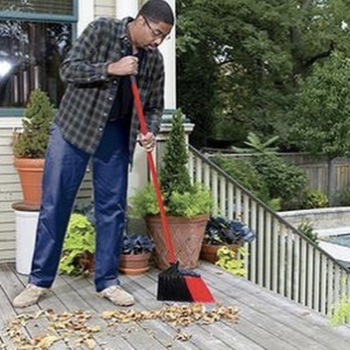 Could this be the final sweep before the snow flies? Who’s already had their first wallop of winter here in Canada? Let us know in the comments below for your chance to win an Indoor/Outdoor Angle Broom!