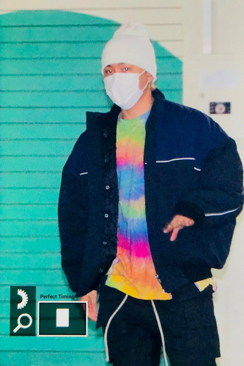 perfect0103_'s tweet photo. 211117 스테이션 제트 퇴근

#iKON #Donghyuk  #아이콘​ #동혁​ #김동혁 #ドンヒョク https://t.co/mmZ71QldoL
