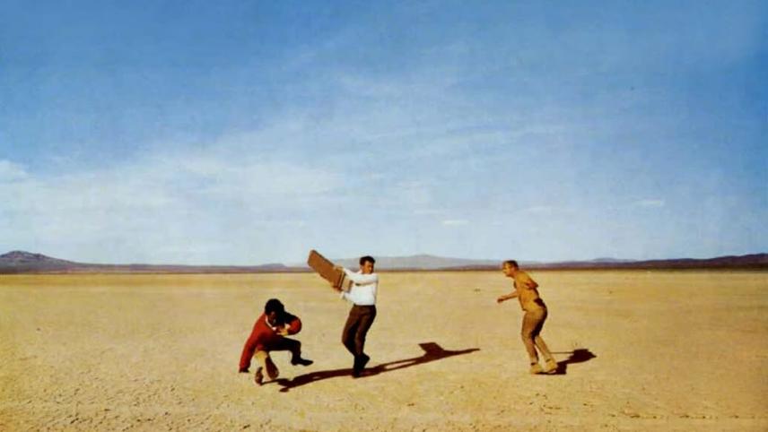 In der neuen Folge Episode Heinz: 00S und 00C wild und ohne Handbremse!
Wir gucken: SERENADE FÜR ZWEI SPIONE

episodeheinz.de/s04e08-serenad…