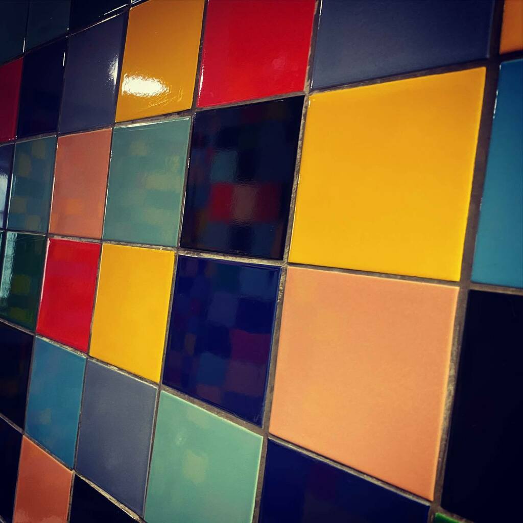 That is some colourful tile work at the Modern Two bogs

#edinburgh #toiletsofinstagram instagr.am/p/CWV_QYxjgrI/