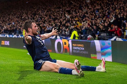 Incredible incredible night . Loved every second being back in the navy blue jersey . 🏴󠁧󠁢󠁳󠁣󠁴󠁿💙 @ScotlandNT