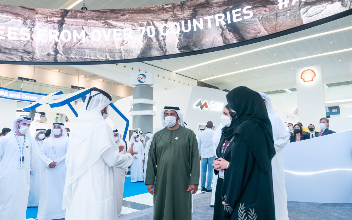 HamdanBinZayed's tweet photo. خلال زيارتي لمعرض أديبك 2021 الحدث الأكبر والأهم في صناعة الطاقة العالمية، إطلعت على مستجدات التطوير والإبتكار في قطاع النفط والغاز ، وبرامج أدنوك وخططها المستقبلية لتعزيز مكانة الإمارات الرائدة في قطاعي الطاقة والإقتصاد ، متفائلون بالمستقبل  وواثقون من كفاءاتنا الوطنية https://t.co/RYFiTjkbnP