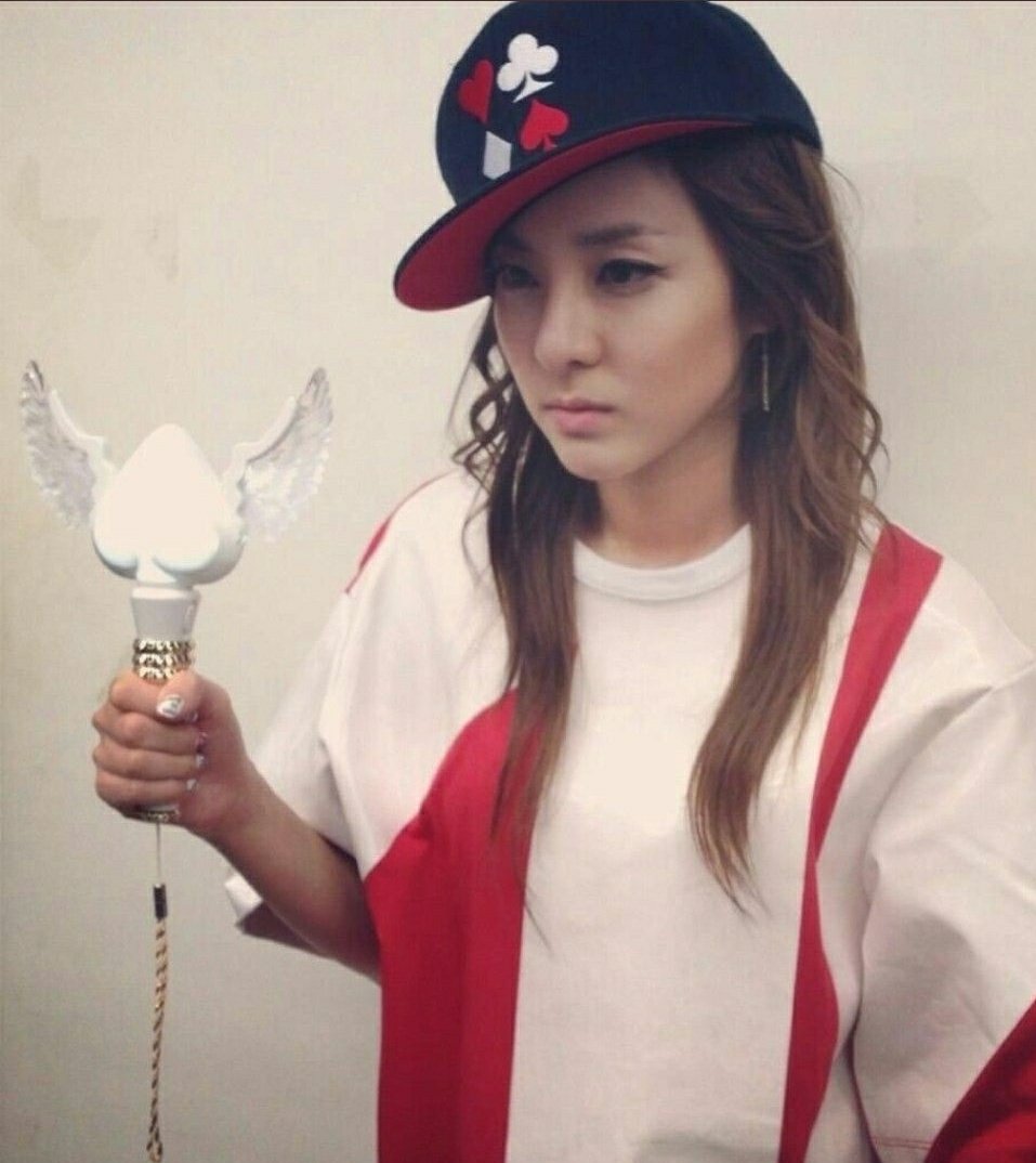 @genmataya30 Since you asked where CL & Minzy are young CEOs, released music this year as solo independent artists. Bom gave us a single too &Dara was too generous & fed us with tv shows, yt, 2 musicals, & working on her album. Dont know Tara but goodluck on the cb