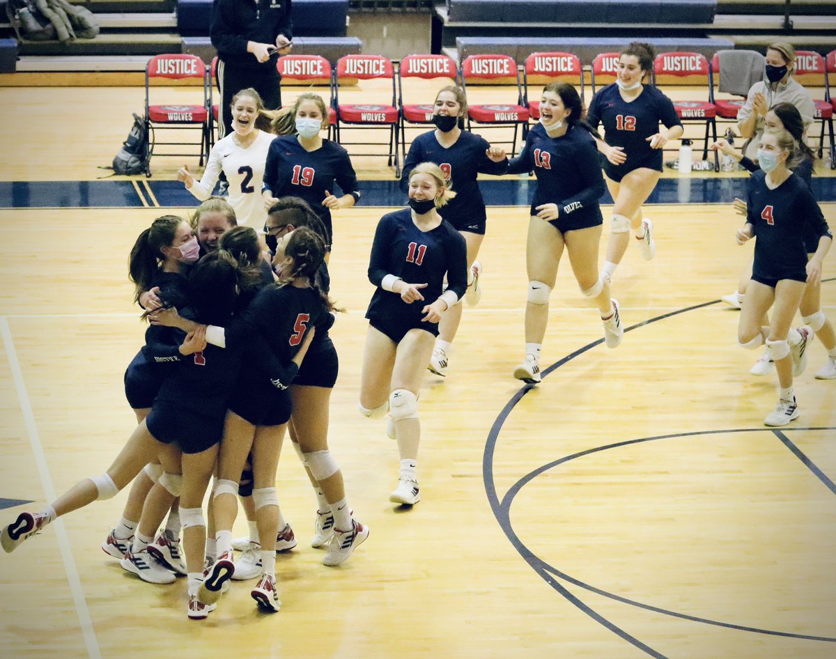 Wolves Volleyball tweet media