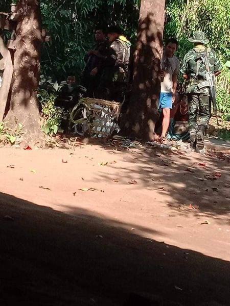 The clash erupted b/t KNLA and BGF-1014 under SAC near MaeThanechaung village in <a href="/knuhq/">Karen National Union</a> #Hpa_An town on Nov15, leaving 2 BGF troops dead. 23 abducted villagers as PORTERS &amp; HUMAN SHIELDS. #TortureToDeathByJunta  #WhatsHappeningInMyanmar  #Nov16Coup