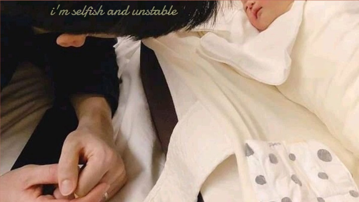 me after you,
a soonhoon au.

masakit maiwanan, oo. pero paano kung masakit din para sa kanya ang iwanan ka? lalo na kung ginawa niya 'to sa para sa anak niyo. you loathe the person you loved so much not knowing that he carried the greatest gift you wished for.