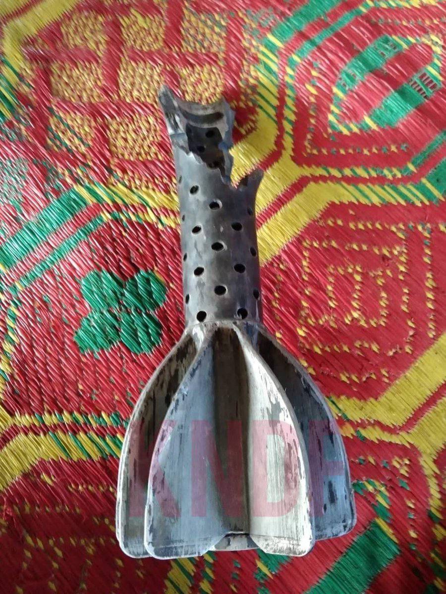 dalnimdar_elf's tweet photo. Junta Terrorists indiscriminately launched 3 heavy artillery at the farmland near PhayarPhyu village,Karenni #Demoso town last night.Junta has been sending reinforcements to Demoso by helicopters. #WhatsHappeningInMyanmar #Nov16Coup  #TortureToDeathByJunta https://t.co/uJNQAfgrHY