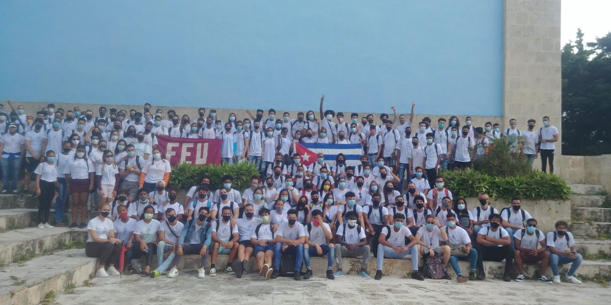 Porque #CubaVive y #LaRazonEsNuestroEscudo inician las actividades del #Bastion2021UCI en la <a href="/Fac4UCI/">Facultad 4 UCI</a> <a href="/universidad_uci/">Universidad de las Ciencias Informáticas</a>