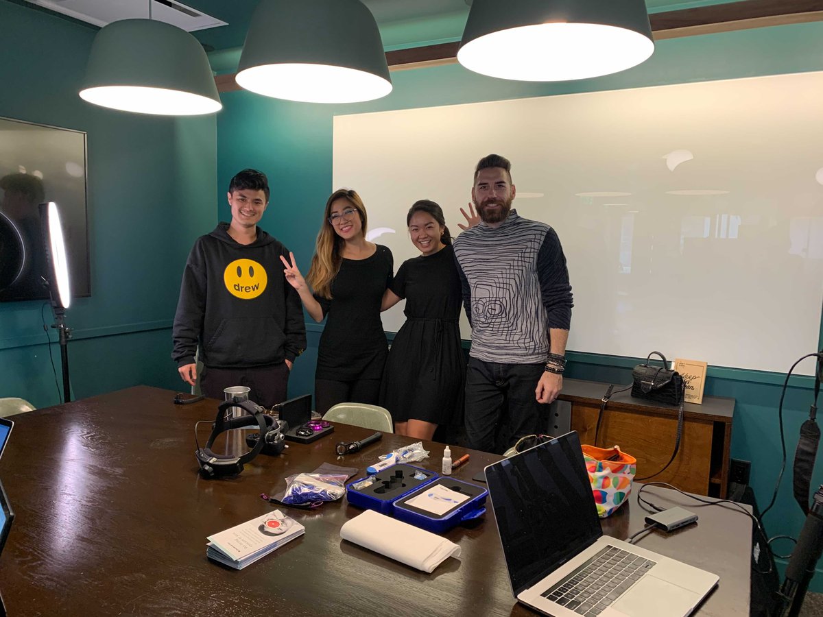 QuadrantEye's tweet photo. Our founding team got together in San Francisco to work on advancing the #QuadrantEye at-home eyecare exam. Bonus: Flexing our maker skills! 

#eyecareforall #athomeeyecare #teambuilding https://t.co/eBzo7scEIe